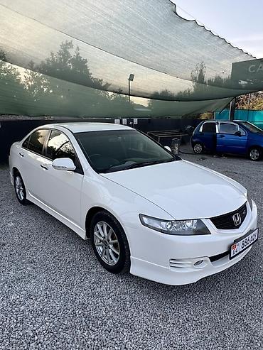 2 8: Honda Accord: 2003 г., 2.4 л, Автомат, Бензин, Седан — 3