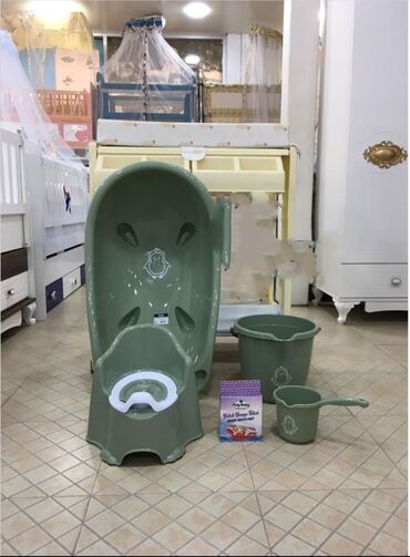 Uşaqlar üçün digər mallar: Uşağ üçün hamam dəsti 5hissədən ibarətdir:Vanna-vedrə-su -da lalafo.az — 9 Uşaqlar üçün digər mallar: Uşağ üçün hamam dəsti 5hissədən ibarətdir:Vanna-vedrə-su — 9