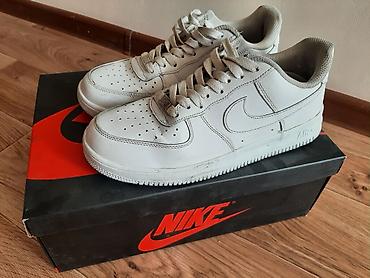 Бутсы: Продаю 1500сом. Кроссовки Woody Nike 39 размер. цены разные — 8