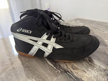 Мужские кроссовки, 37, Asics, Б/у, цвет - Черный, Самовывоз, Платная доставка