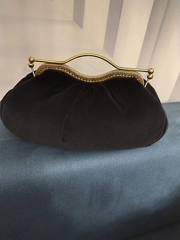 Классические сумки: Продаю бархатный редикюль сумочку, новая, черного цвета размер 30×15 — 11
