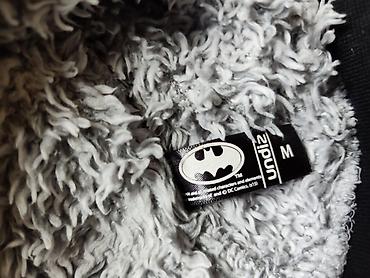 creatory jeans: Plišana BATMAN dukserica s kapuljačom velicine M - Materijal: mekana — 5
