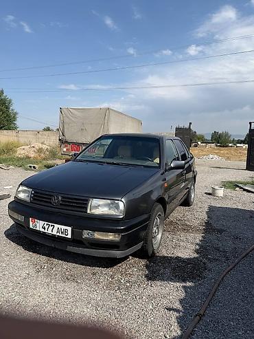 жена: Volkswagen Vento: 1994 г., Седан — 3