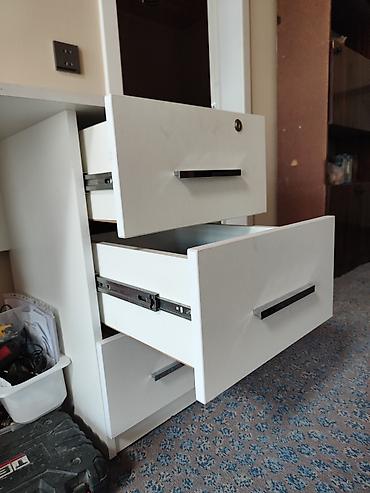 qutu sifarişi: Ağ rəngli iş/kompüter masası, eni 60sm, uzunluq 120sm, hündürlüyü 75 — 3