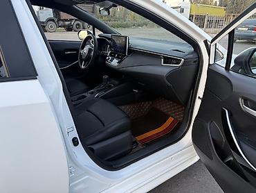 Toyota: Toyota Corolla: 2021 г., 1.8 л, Вариатор, Гибрид, Седан — 9