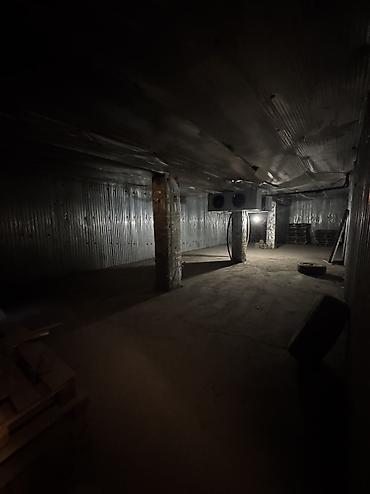 склад холодильник бишкек: 290 м², С высокими потолками, Холодильный, морозильный, В частном доме — 2