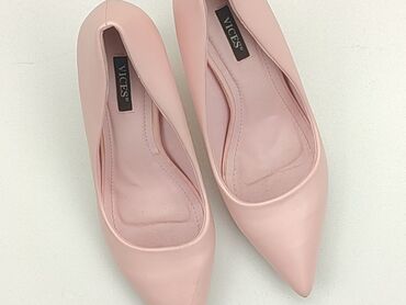 olsen bluzki damskie: Flat shoes for women, 38, condition - Good