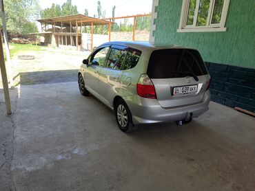 кудайберген мотор: Honda Jazz: 2008 г., 1.4 л, Механика, Бензин, Минивэн