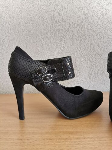 marco pecci brand: Pumps, 37