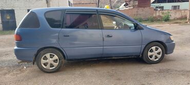 Toyota: Toyota Ipsum: 2 л | 1999 г. | Минивэн