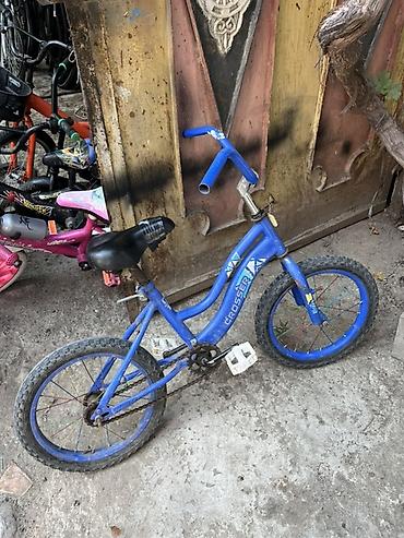 Velosipedlər: Uşaq velosipedi – Crosser markası, mavi rəng. Xüsusiyyətlər: - — 2