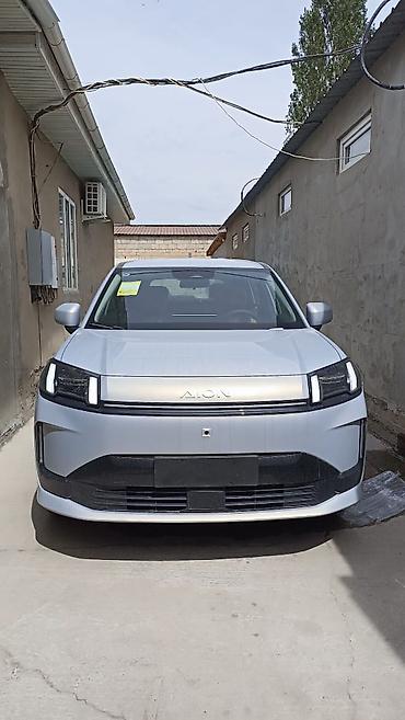 byd e1: Aion V— электрический кроссовер Запас хода 530км Оформлена растаможена — 1