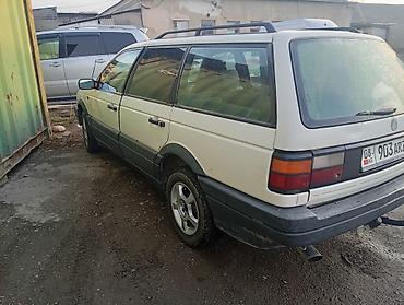 Volkswagen: Volkswagen Passat Variant: 1989 г., Механика, Универсал — 12
