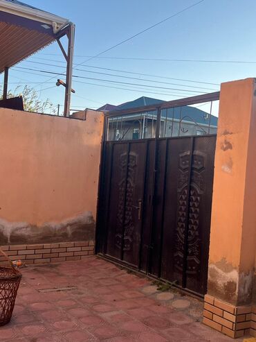 Həyət evləri və villaların satışı: 3 otaqlı, 100 kv. m, Yeni təmirli — 4