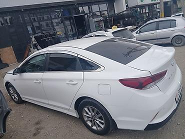 sonata: Hyundai Sonata: 2018 г., Седан — 4
