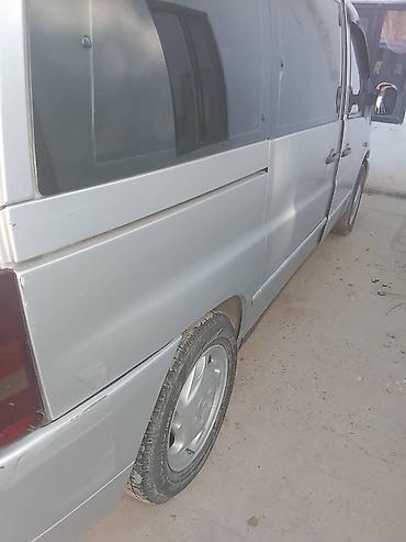 борт на спринтер: Mercedes-Benz Vito: 2000 г., Минивэн — 4
