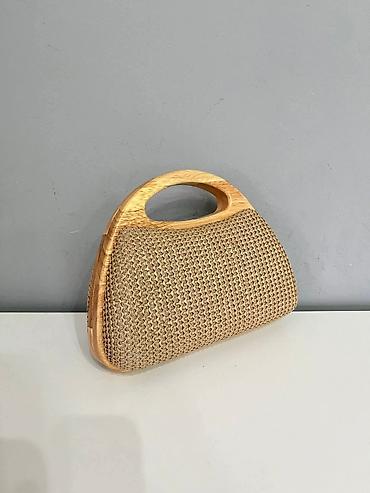 Torbe: Moderne ženske torbe – razni modeli - Pletena clutch torbica sa — 1
