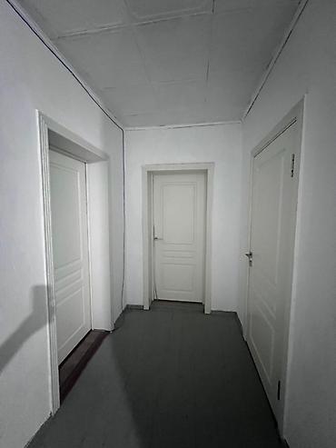 Продажа коттеджей и домов: Продаю дом район Кудайбергена по ул.Маданият . 2 этажа кирпичный, на 1 — 5