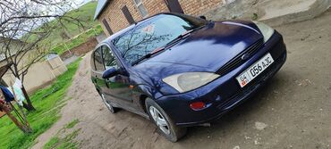 Ford Focus: 2000 г., 1.6 л, Механика, Бензин, Хэтчбэк