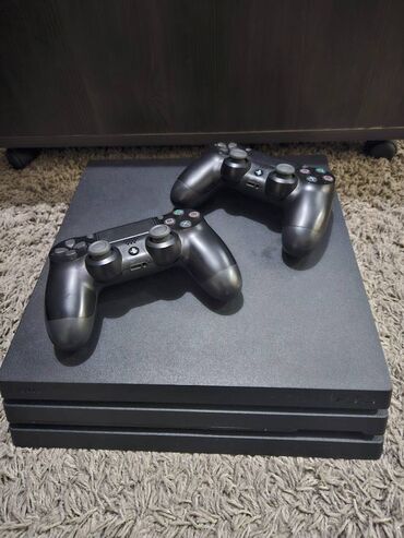 цена sony playstation 3: Na prodaju PS4 Pro CUH7216B (dakle poslednja serija Pro konzola) Uz