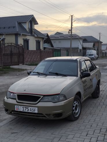 матор деу нексия: Daewoo Nexia: 2011 г., 1.6 л, Механика, Газ, Седан