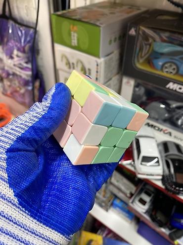 головоломка 2: Головоломка-кубик 3×3 в нежных пастельных цветах. Компактная — 1