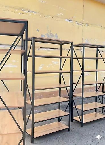 журнальный столик лофт: Журнальные столы в стиле лофт - Прямоугольная столешница на прочном — 10