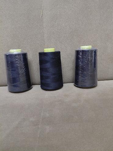 Tünd göy rəngli tikiş sapı – 25 ədəd bobin - Material: ehtimalən lalafo.az -da Tünd göy rəngli tikiş sapı – 25 ədəd bobin - Material: ehtimalən