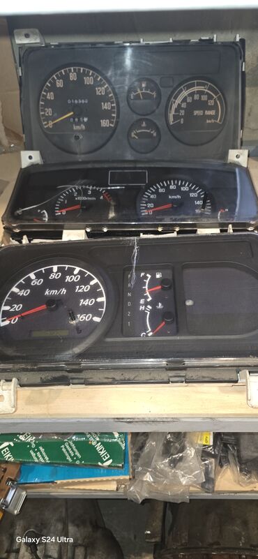 Motor üçün digər detallar: İSUZU modelləri üçün Orginal işlənmiş ehtiyat hissələri.Dubaydan gəlmə — 24