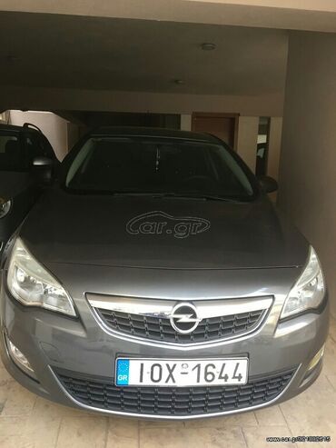 ps 4: Opel Astra: 1.4 l. | 2011 έ. | 49000 km. Χάτσμπακ