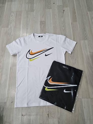 Majice: 03. Muške majice S,M,L,XL,XXL veličine 1 komad 2700 din . 2 komada — 6