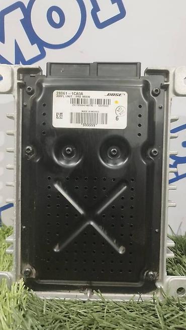 nakamichi: Infiniti FX37, усилитель звука — 2