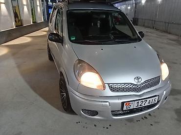 каранда авто: Toyota Yaris Verso: 2003 г., Минивэн — 1