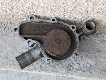 Помпы: Помпа BMW 1976 г., Б/у, Оригинал — 9