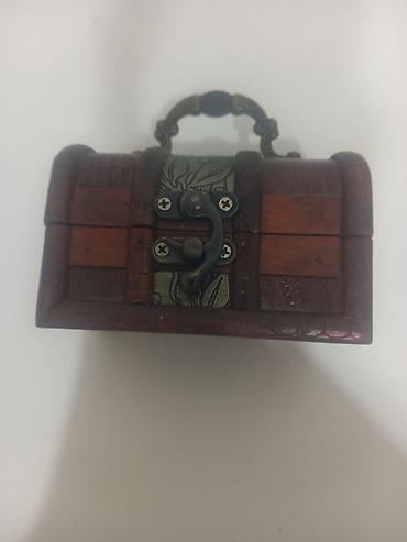 qedimi sandiqlar: Dekorativ mini sandıq/kasseti - Material: ağac və metal kombinasiyası — 1