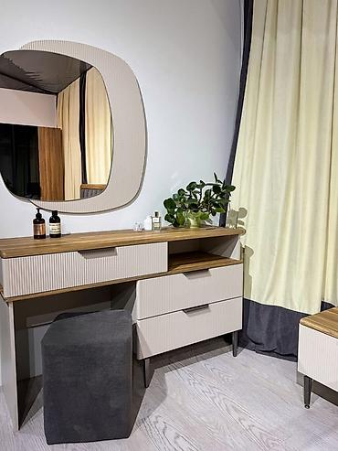 Шкафы-купе: Спальня Сиенна 6 Шкаф распашной для спальни, современный, с фасадами — 12