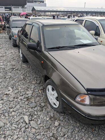 коробка передач жигули: Daewoo Nexia: 2004 г., 1.5 л, Механика, Бензин