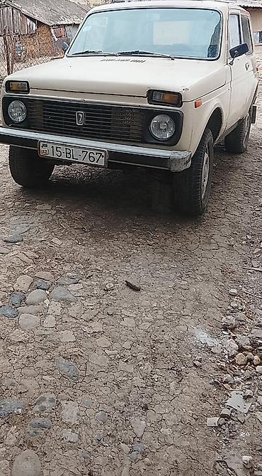 traktor 892 satisi: VAZ (LADA) 4x4 Niva: 1.6 l | 1981 il 4 km Ofrouder/SUV — 2