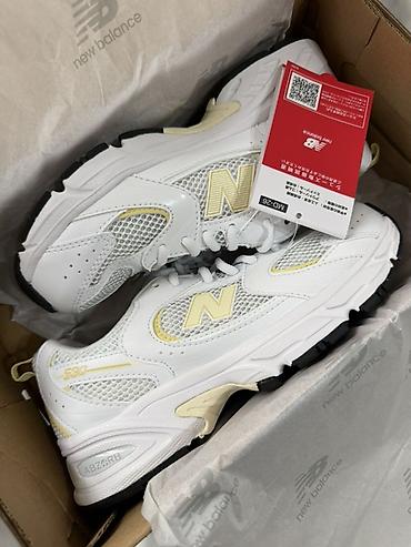 национальная одежда бишкек: Кроссовки, 36.5, New Balance, Новый, цвет - Белый, Самовывоз, Платная доставка — 1