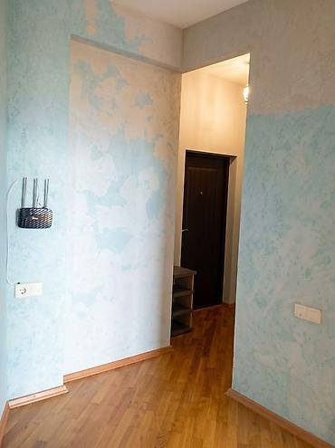 5 ci mikrorayon: Ünvan: Xudu Məmmədov küç., H. Aslanov m. yaxınlığı  Sahə 53 m² | 2 — 6