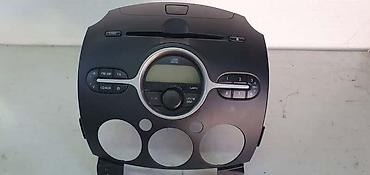 prevoz auto prikolicom: RADIO / CD / DVD PLEJERI ZA MAZDA 2 | Mazda 2 CD MP3 Plejer — 1
