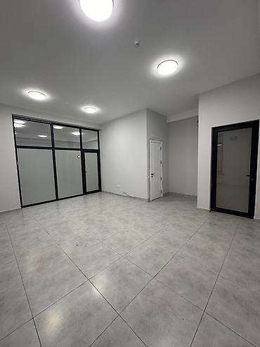 Сдаю Офис целиком: 17 м², В бизнес центре, С ремонтом