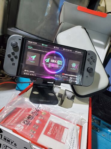 чехол для накладных наушников: Nintendo Switch oled 64гб+256гб чипованный (прошитый) полный комплект