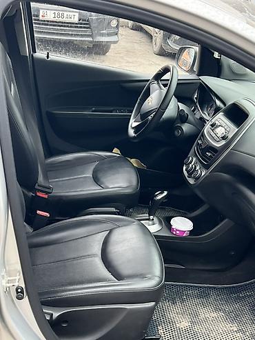 Chevrolet: Chevrolet Spark: 2016 г., 1 л, Автомат, Бензин, Хэтчбэк — 9