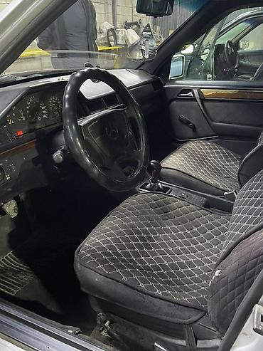 Продажа авто: Mercedes-Benz W124: 1996 г., 2 л, Механика, Бензин, Универсал — 9