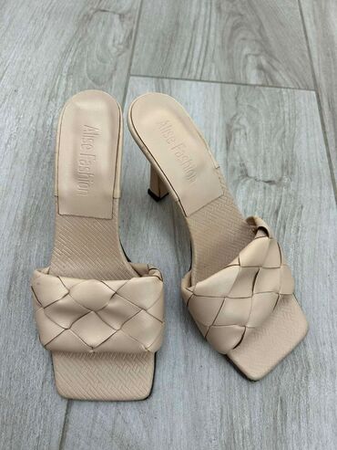 grubin letnje papuce cena: Fashion slippers, 38