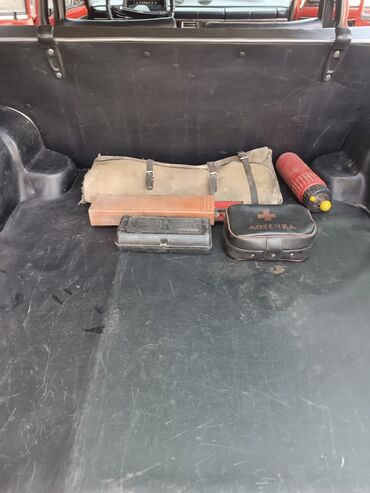 ВАЗ (ЛАДА): ВАЗ (ЛАДА) 2102: 1984 г., 1.2 л, Механика, Бензин, Универсал — 8