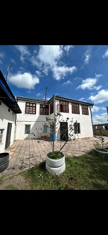 100 kv. m, 2 otaqlı, Kombi, Qaz, İşıq