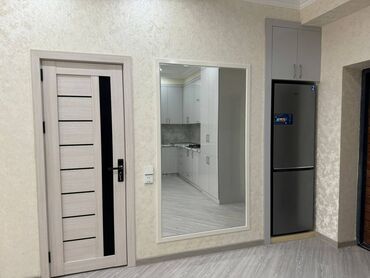 Uzunmüddətli kirayə mənzillər: Bakixanov Aygün Mall yanında mənzil kirayə verilir. Mərtəbə 21/15 — 9