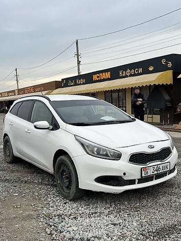 Kia: Kia Ceed: 2014 г., 1.4 л, Механика, Бензин, Универсал — 3